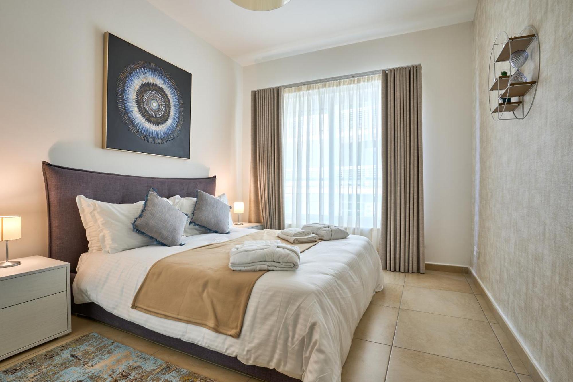 Stunning 3-Bedroom Seaview Retreat In Fort Cambridge Sliema Exterior photo